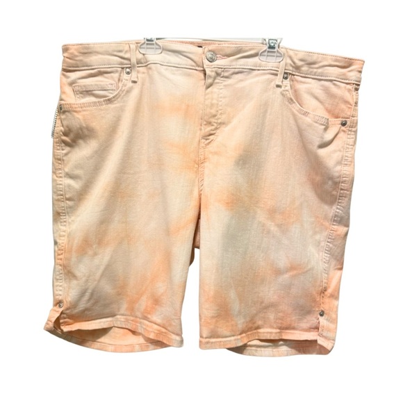 Gloria Vanderbilt Orange and White Bermuda Shorts Relaxed Fit - Picture 3 of 4